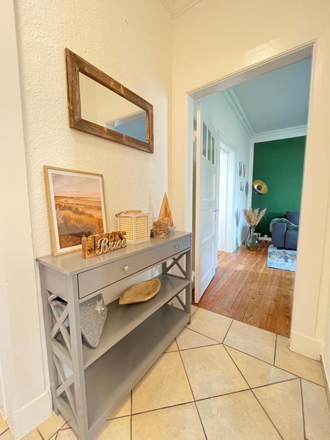 Apartment Meeresbrise Mit Balkon 후줌 외부 사진