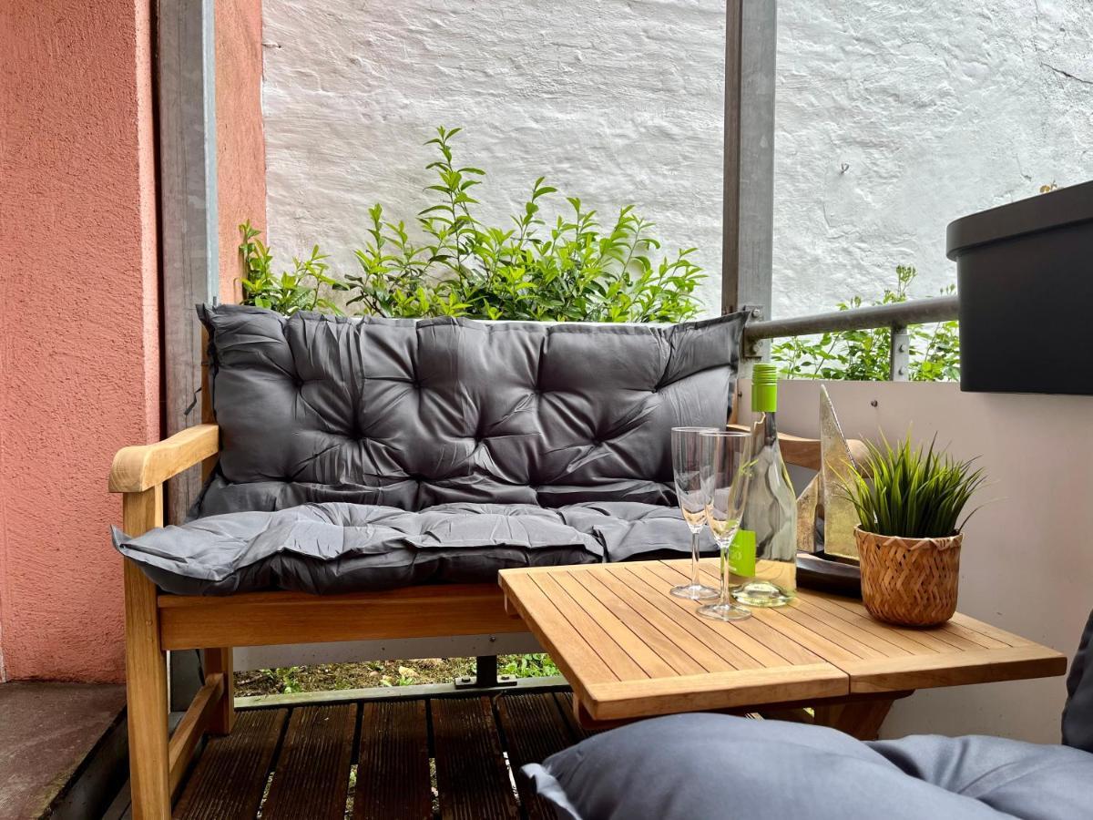 Apartment Meeresbrise Mit Balkon 후줌 외부 사진